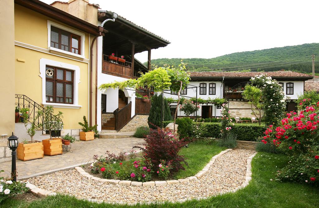 Osmarski Houses Exterior photo